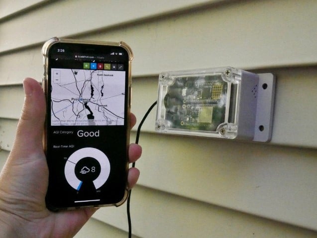 An example of an IoT sensor monitoring air quality.