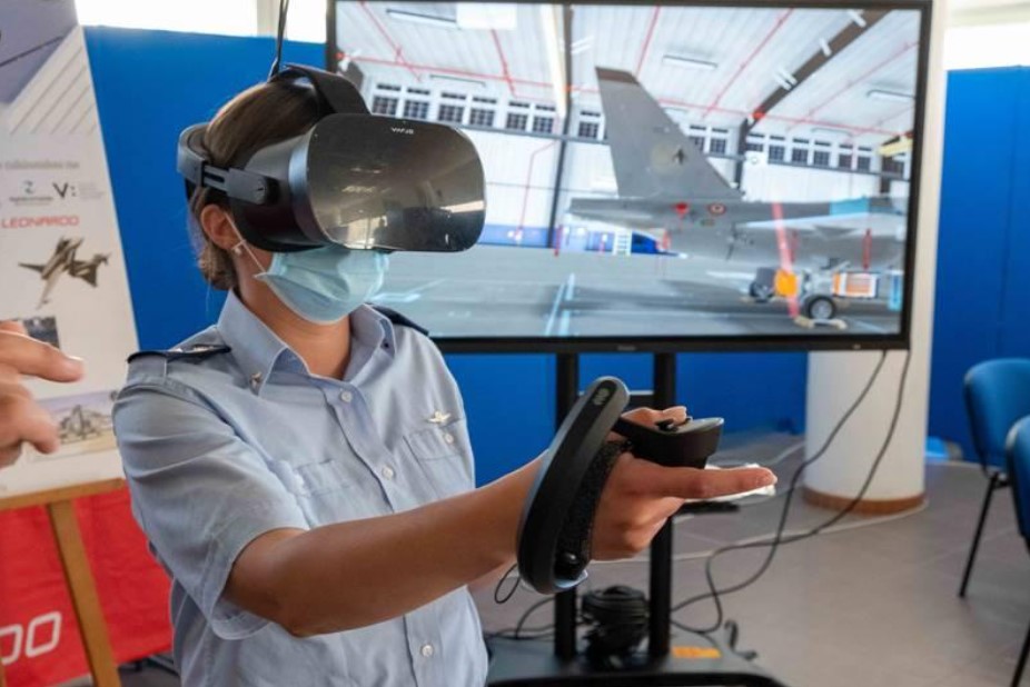 Stepping into the virtual world to enhance aircraft maintenance. Source: BlogBeforeFlight